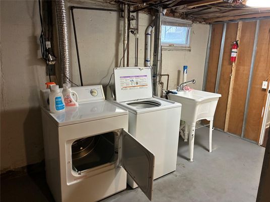 Interior, Washer