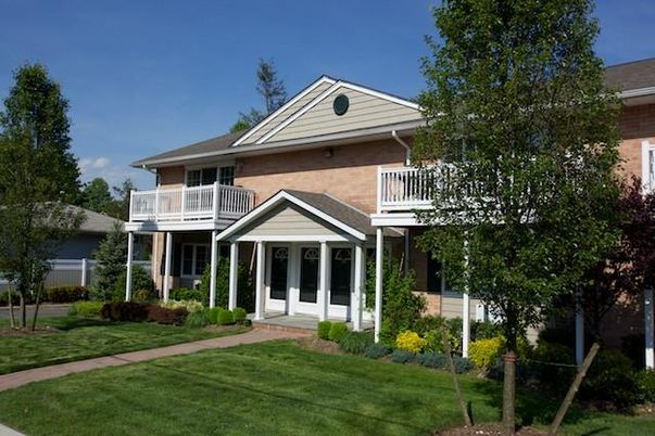 Exterior, Facade, Queen Anne Victorian
