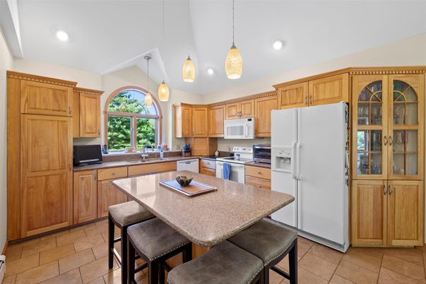 Interior, Kitchen, Pendant Lights, Recessed Lighting