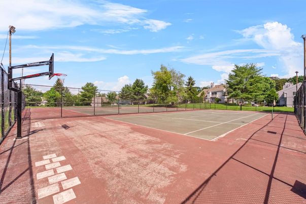 Exterior, Tennis Courts