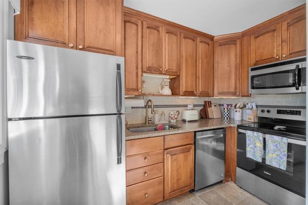 Interior, Kitchen, Stainless Steel Appliances