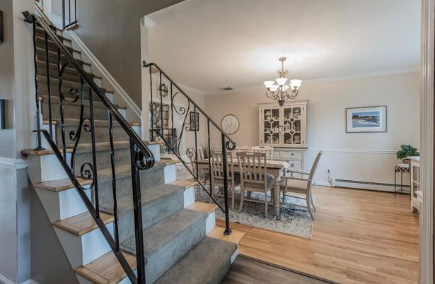 Chandelier, Dining room, Interior, Wood Texture Flooring
