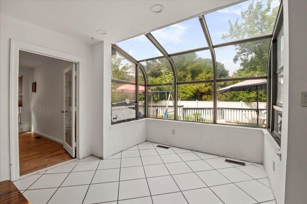 Glass Ceilings, Interior, Sun Room, Wood Texture Flooring