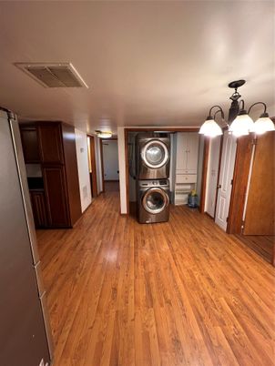 Interior, Utility Closets, Washer, Wood Texture Flooring
