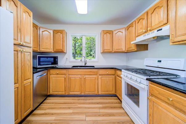 Interior, Kitchen, Wood Texture Flooring