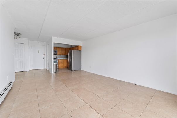 Empty room, Interior, Kitchen