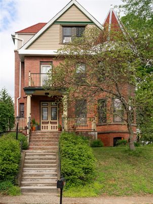 Exterior, Facade, Brick Facade, Queen Anne Victorian