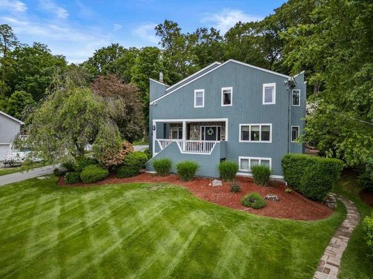 Backyard, Exterior, Facade, Farmhouse