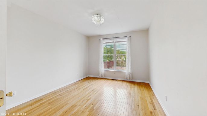 Chandelier, Empty room, Interior, Wood Texture Flooring