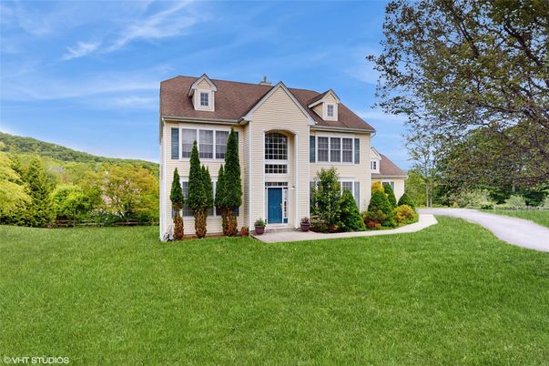 Backyard, Exterior, Facade, Georgian