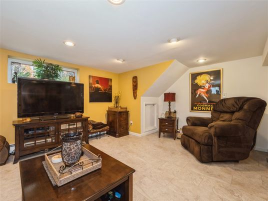 Interior, Living room, Recessed Lighting