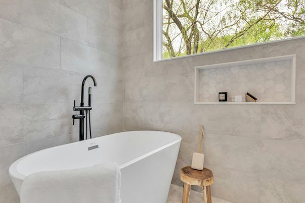Bathroom, Free Standing Baths, Interior, Marble Walls