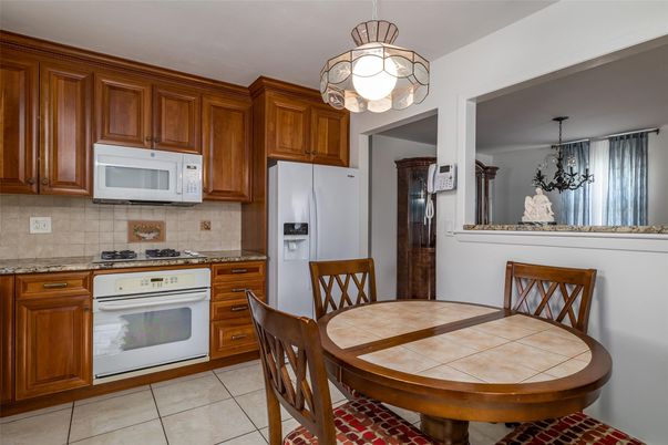 Dining room, Interior, Kitchen, Pendant Lights