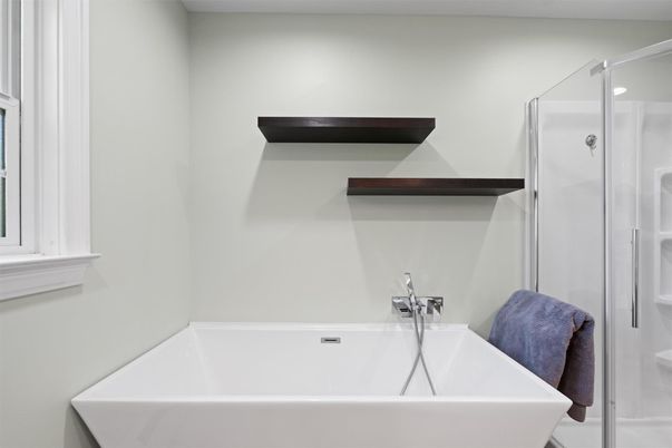 Bathroom, Free Standing Baths, Glass Shower, Interior