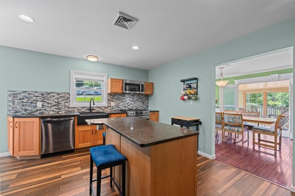Dining room, Interior, Kitchen, Pendant Lights, Recessed Lighting, Wood Texture Flooring