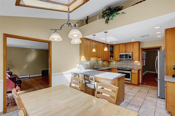 Interior, Kitchen, Pendant Lights, Recessed Lighting, Stainless Steel Appliances