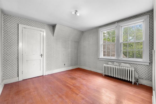 DE Listing image placeholder