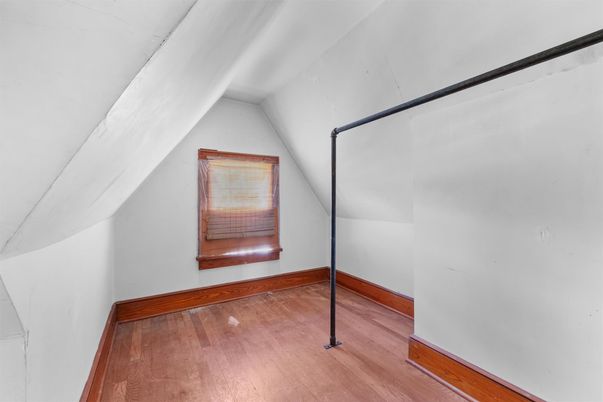 DE Listing image placeholder