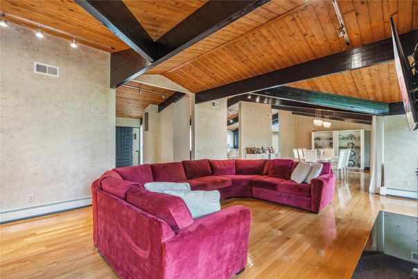 Dining room, Interior, Living room, Pendant Lights, Wooden Beams, Wooden Ceilings, Wood Texture Flooring