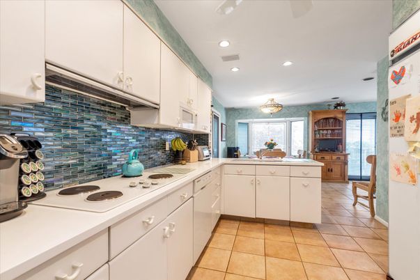 Interior, Kitchen, Recessed Lighting