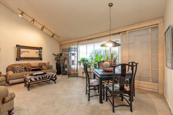 Dining room, Interior, Living room, Pendant Lights