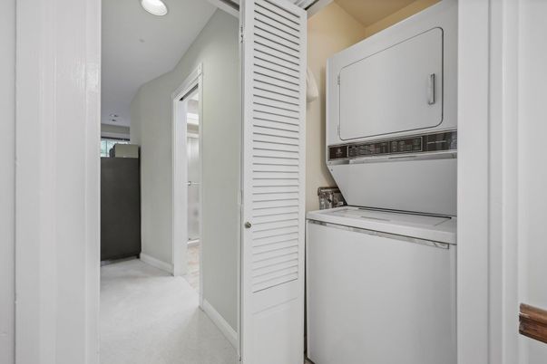 Interior, Utility Closets, Washer