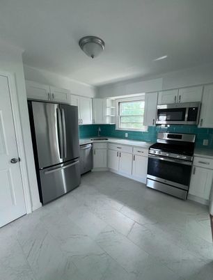 Interior, Kitchen, Marble, Stainless Steel Appliances
