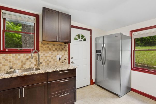 Interior, Kitchen, Stainless Steel Appliances