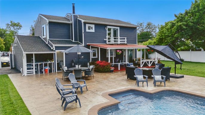 Backyard, Exterior, Pool
