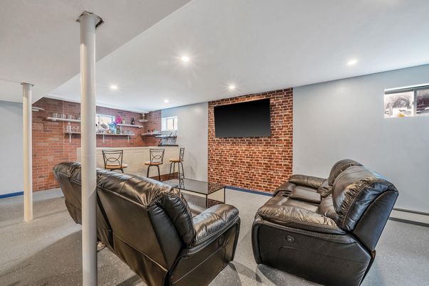 Interior, Living room, Recessed Lighting, Stone Walls