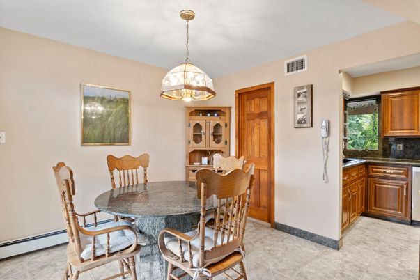 Dining room, Interior, Pendant Lights