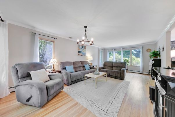 Chandelier, Interior, Living room, Wood Texture Flooring