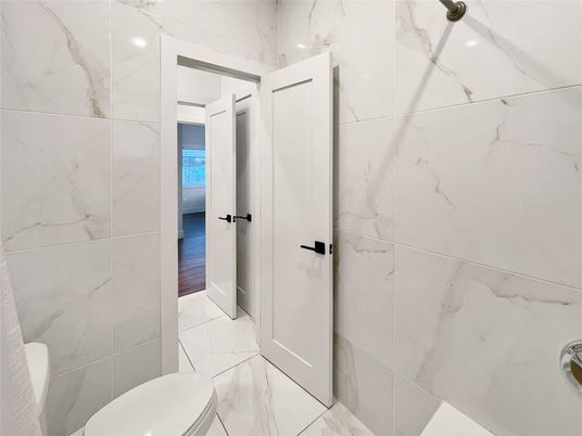 Bathroom, Interior, Marble, Marble Walls