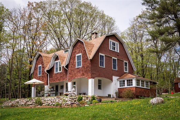Exterior, Facade, Tudor Revival