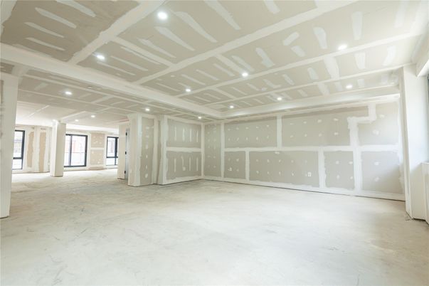Empty room, Interior, Recessed Lighting