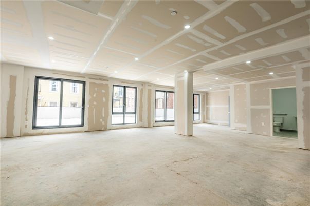 Empty room, Interior, Recessed Lighting