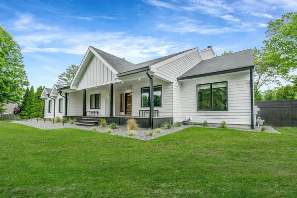 Backyard, Exterior, Facade, Farmhouse