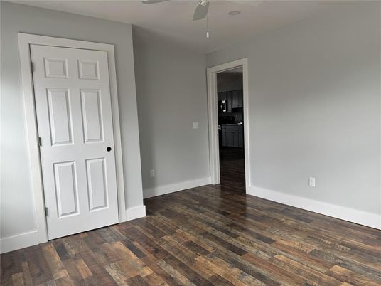 Empty room, Interior, Kitchen, Wood Texture Flooring