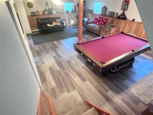Billiard Table, Game Room, Interior, Wood Texture Flooring