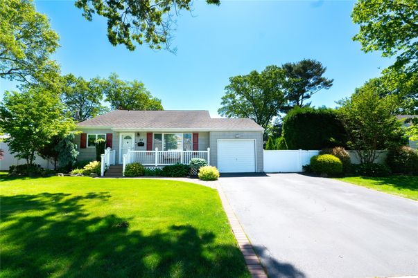 Attached, Backyard, Exterior, Facade, Ranch
