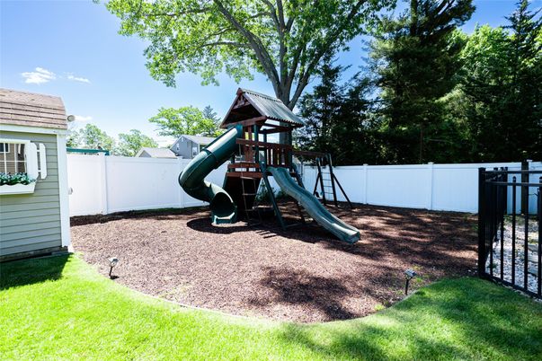 Backyard, Exterior, Playground