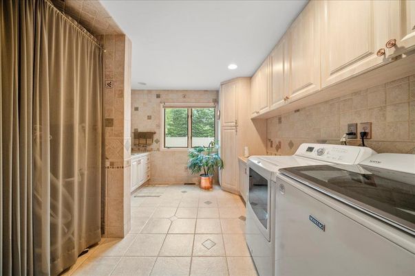 Interior, Recessed Lighting, Washer