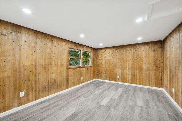 Empty room, Interior, Recessed Lighting, Wood Texture Flooring, Wooden Walls