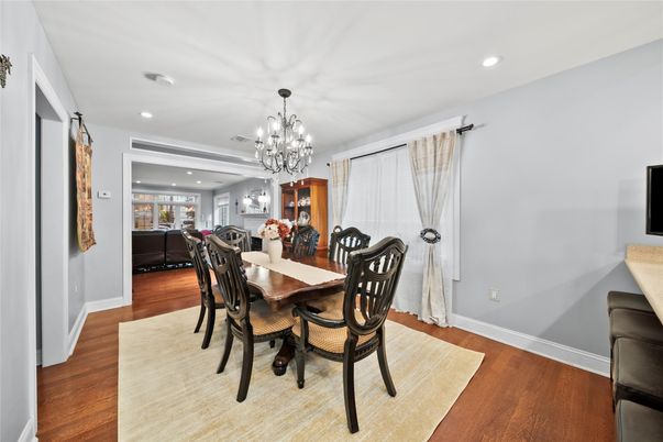Chandelier, Dining room, Interior, Recessed Lighting, Wood Texture Flooring