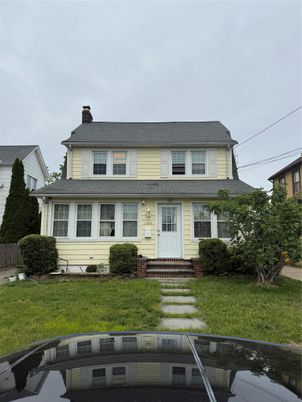 Exterior, Facade, Georgian