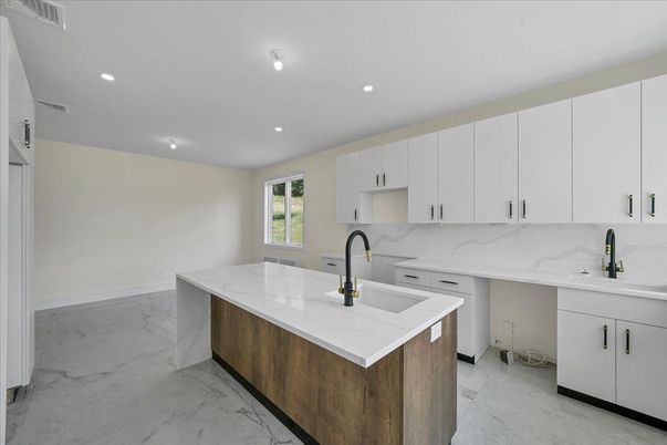 Interior, Kitchen, Marble, Marble Walls, Recessed Lighting