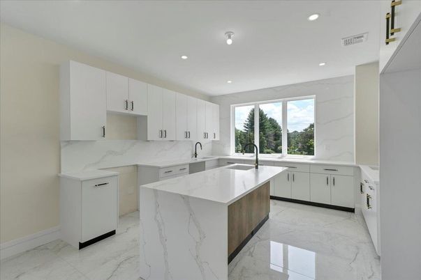 Interior, Kitchen, Marble, Marble Walls, Recessed Lighting