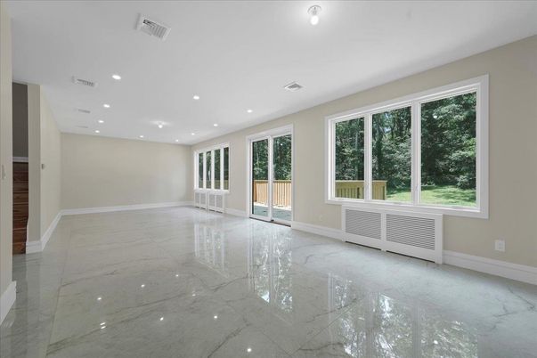 Empty room, Interior, Marble, Recessed Lighting