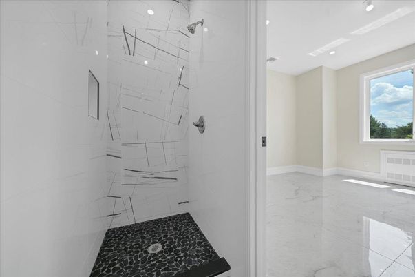 Bathroom, Interior, Marble, Marble Walls, Recessed Lighting