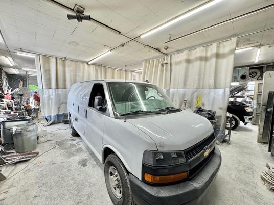Garage, Interior